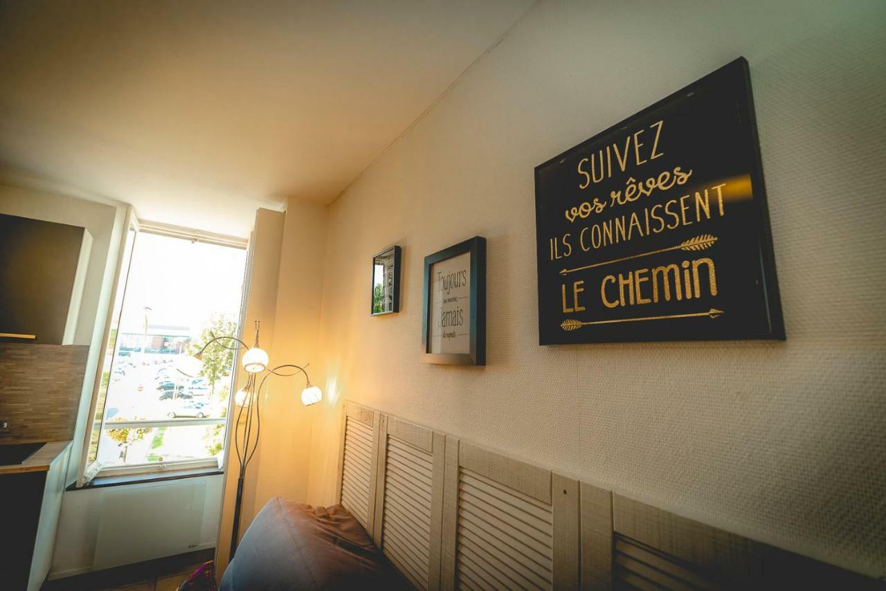 DUPLEX dans CENTRE VILLE  Troyes Exterior foto